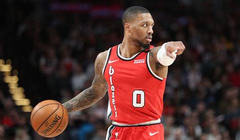 how many points does damian lillard have